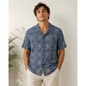 Reyn Spooner Uniqlo Hawaiian Button Shirt XL Blue Geometric Floral Camp Collar